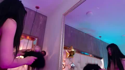 Snapshot of foxxy_dolce chatting on 24, 10, 2025 Foxxy online show from 24, 10, 2025