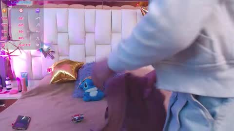 Snapshot of foxxy_dolce chatting on 3, 11, 2025 Foxxy online show from 3, 11, 2025