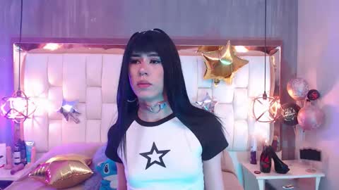 Snapshot of foxxy_dolce chatting on 15, 11, 2025 Foxxy online show from 15, 11, 2025