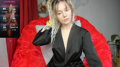 Foxy online show from 10, 12, 2024