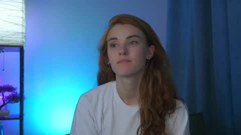 Snapshot of foxy_cute4you chatting on 10, 5, 2026 Eva online show from 10, 5, 2026