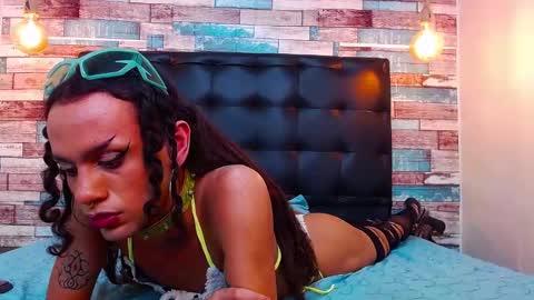 Snapshot of foxy_ella chatting on 10, 3, 2026 Ella online show from 10, 3, 2026