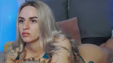 Snapshot of foxy_kimmi chatting on 11, 2, 2026 Foxy Kimmi online show from 11, 2, 2026