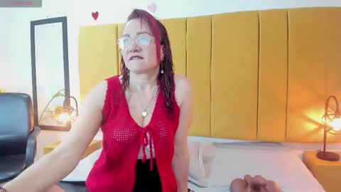 Foxy miilf online show from 5, 3, 2026