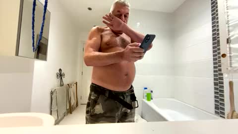 Snapshot of foxy_silver chatting on 18, 3, 2026 foxy_silver online show from 18, 3, 2026