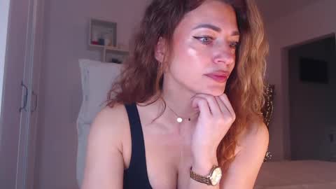 Snapshot of foxyadele_ chatting on 30, 3, 2026 Adela - Single mom. 40 y online show from 30, 3, 2026
