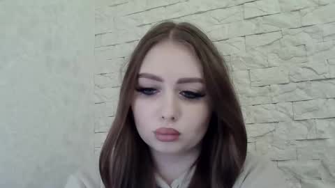 Snapshot of foxyflaree chatting on 3, 12, 2025 Alice online show from 3, 12, 2025