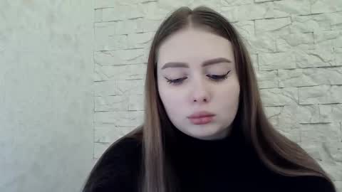 Snapshot of foxyflaree chatting on 22, 12, 2025 Alice online show from 22, 12, 2025