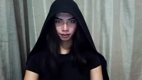 Snapshot of foxylicious_danielax chatting on 8, 4, 2026 Daniela online show from 8, 4, 2026