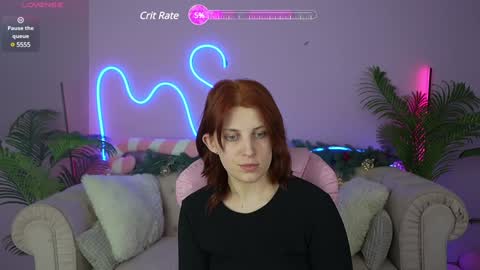 Snapshot of foxyrayy chatting on 10, 1, 2025 F O X online show from 10, 1, 2025