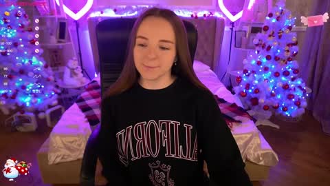 Snapshot of foxyshyyy chatting on 3, 1, 2025 Inna  online show from 3, 1, 2025