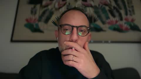 fra___ online show from 18, 12, 2025