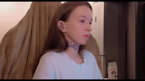 fran_bow online show from 28, 11, 2025