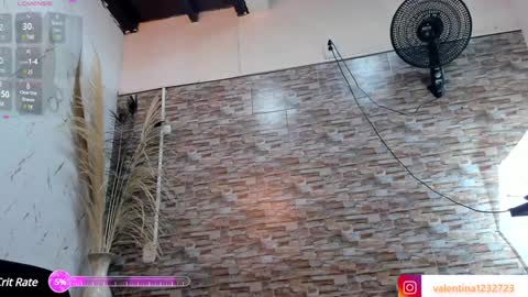 Snapshot of francesca_bbw chatting on 13, 12, 2024 online show from 13, 12, 2024