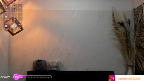 Snapshot of francesca_bbw chatting on 19, 12, 2024 online show from 19, 12, 2024