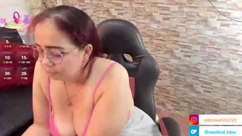 Snapshot of francesca_bbw chatting on 22, 2, 2025 online show from 22, 2, 2025