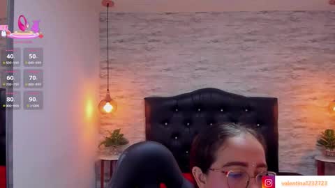          online show from 12, 10, 2025