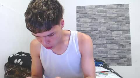 Snapshot of francesco_spank chatting on 25, 2, 2025 FRANCESCO online show from 25, 2, 2025