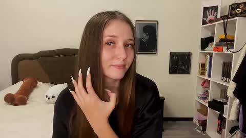 Snapshot of francinaporteus chatting on 30, 9, 2025 Francis online show from 30, 9, 2025