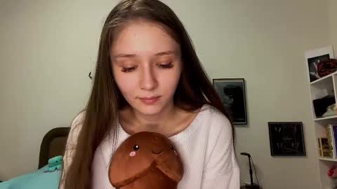 Snapshot of francinaporteus chatting on 24, 10, 2025 Francis online show from 24, 10, 2025