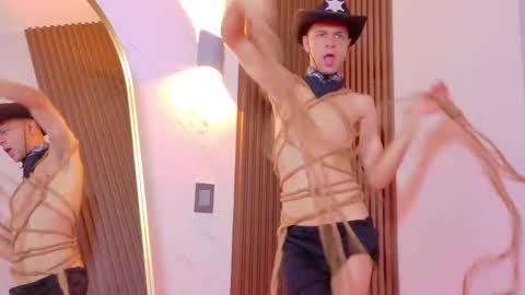 Snapshot of franco_boys chatting on 16, 10, 2025 Franco online show from 16, 10, 2025