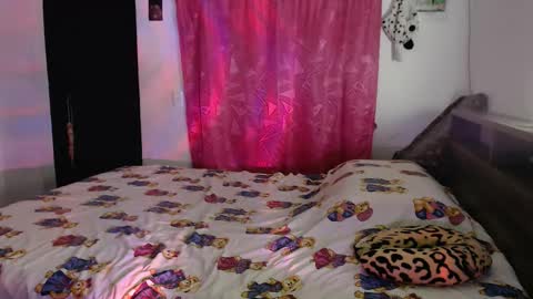 franfinee online show from 5, 11, 2025