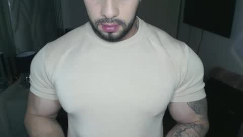 Snapshot of frank_foxx1 chatting on 31, 10, 2025 frank_foxx1 online show from 31, 10, 2025