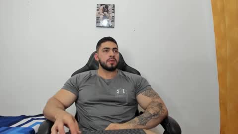 Snapshot of frank_foxx1 chatting on 2, 11, 2025 frank_foxx1 online show from 2, 11, 2025