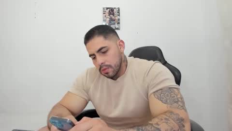 frank_foxx1 online show from 16, 2, 2026