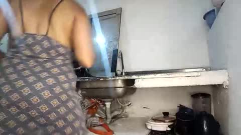 frankdanielsmolano online show from 10, 4, 2026