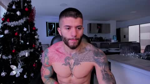 Snapshot of frankfarrellx chatting on 4, 1, 2025 Frank Farrell. Hey remember to give me a thumbs up Ty online show from 4, 1, 2025