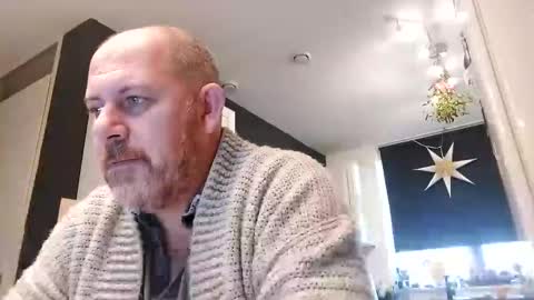 frankh12345 online show from 17, 12, 2024