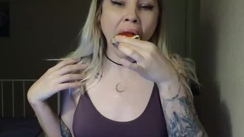 Franky online show from 1, 1, 2025