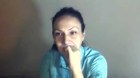 frankieteasing online show from 11, 5, 2026