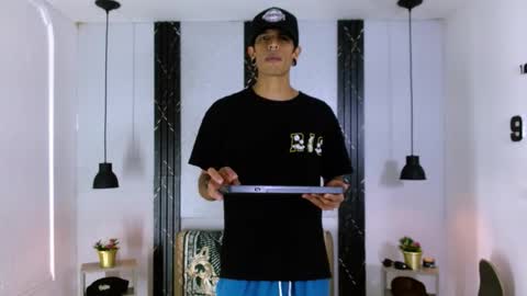 Franvill trato online show from 25, 2, 2026