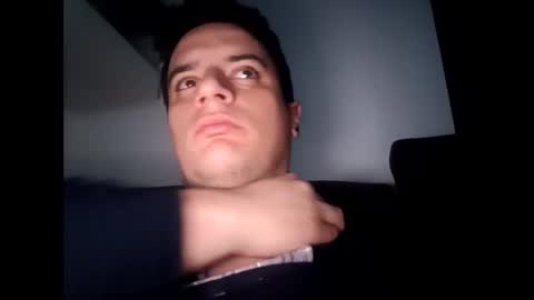 Snapshot of fraromeo2 chatting on 2, 2, 2025 fraromeo2 online show from 2, 2, 2025