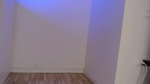 Snapshot of frasalv chatting on 5, 1, 2026 francescosal online show from 5, 1, 2026