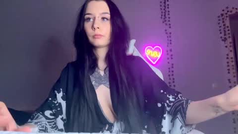 Snapshot of frau_basted chatting on 19, 2, 2025 mistress Bastet and mintcola online show from 19, 2, 2025