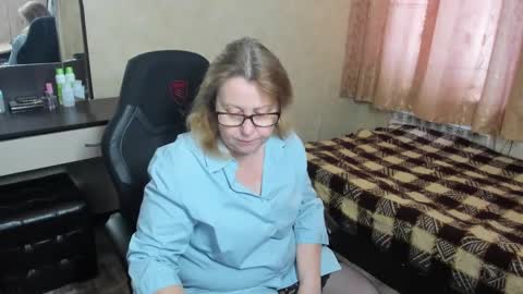 Snapshot of fraumartha chatting on 8, 2, 2025 FrauMartha online show from 8, 2, 2025