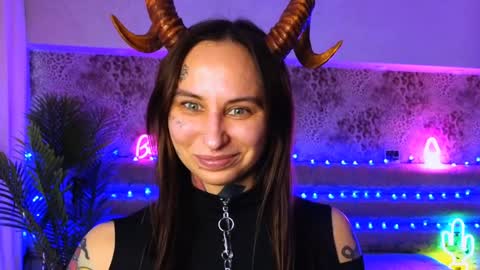 Snapshot of freak_cool chatting on 4, 2, 2025 Freak online show from 4, 2, 2025