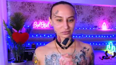 Snapshot of freak_cool chatting on 10, 3, 2025 Freak online show from 10, 3, 2025