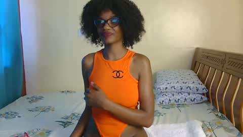 Nessa-Independent model online show from 8, 12, 2024