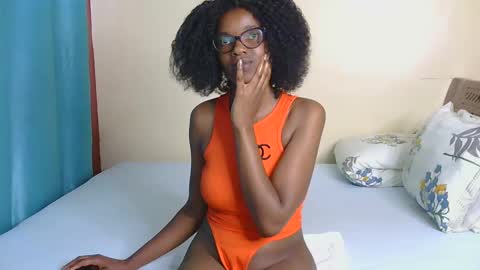 Nessa-Independent model online show from 9, 1, 2025
