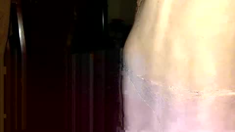 Snapshot of freaktwink420 chatting on 15, 4, 2026 Squirrel twink online show from 15, 4, 2026