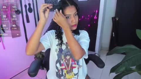 Lia Gomez online show from 3, 11, 2025