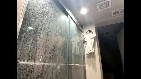 Freakybubba online show from 27, 9, 2025