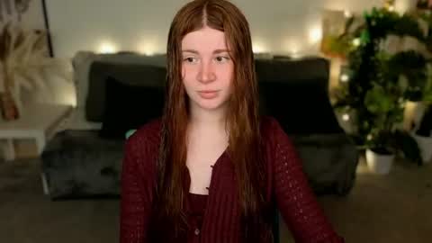 Snapshot of freckle_diyana chatting on 12, 6, 2026 Diyana online show from 12, 6, 2026