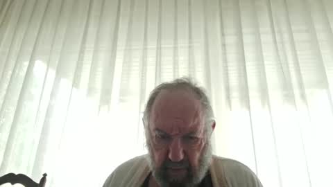 Snapshot of fredaldavid chatting on 10, 9, 2025 David Fredal online show from 10, 9, 2025