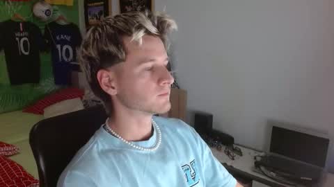 Snapshot of freddy_star chatting on 5, 1, 2026 Frederick Perin online show from 5, 1, 2026