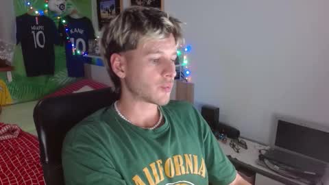 Snapshot of freddy_star chatting on 7, 1, 2026 Frederick Perin online show from 7, 1, 2026